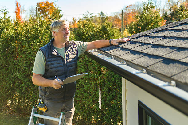 Professional Roofing technician working in Buda, TX